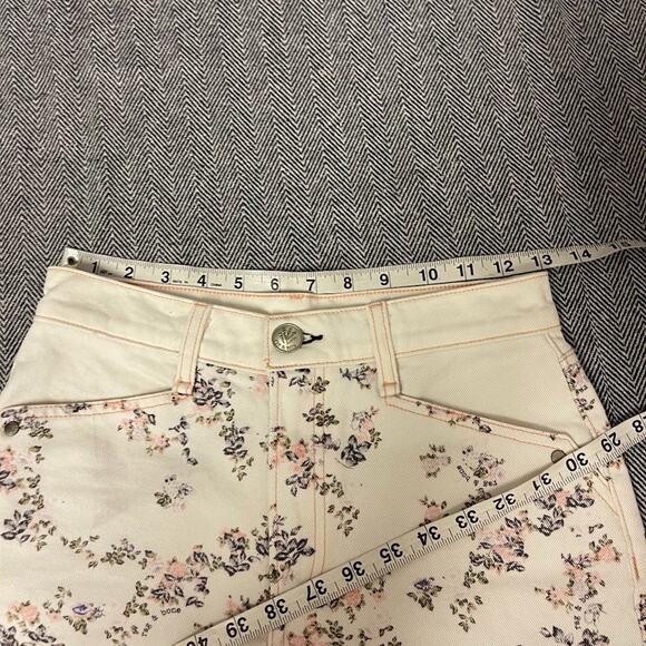 RAG & BONE - Floral Ellie Micro Off White Denim Shorts - Picture 6 of 8
